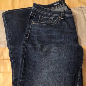 APT. 9 Bootcut Jeans Dark Blue with Rhinestone Embellishments Size 8